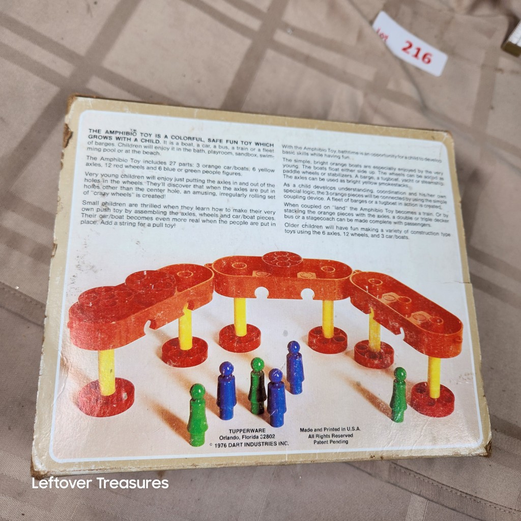 e216- vintage Tupperware Amphibio playset - Image 3