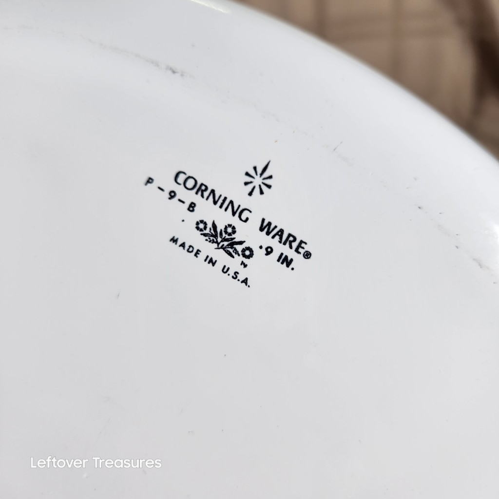 e223- vintage CorningWare Blue Cornflower 9 in - Image 2