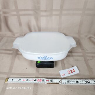 e224- vintage CorningWare Blue Cornflower 7in