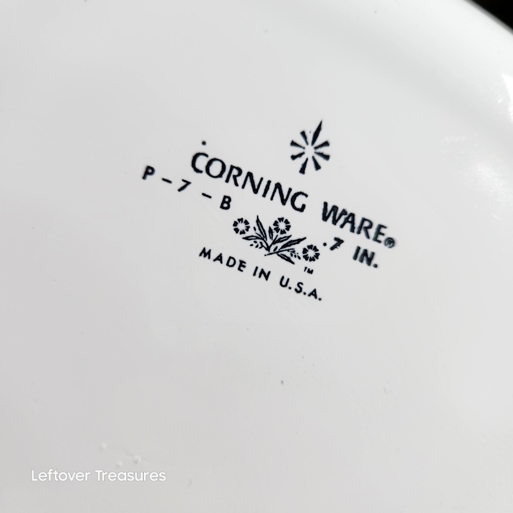 e224- vintage CorningWare Blue Cornflower 7in - Image 2