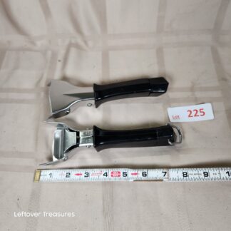e225- vintage Corning Ware detachable pan and skillet handles