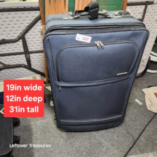 e237- Meadowood Rolling Suitcase. Great Shape