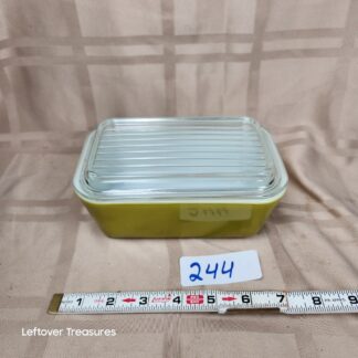 e244- vintage 502 Pyrex olive green refrigerator dish